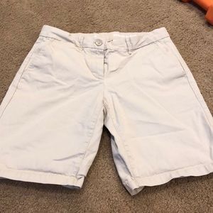 Cute khaki shorts- worn once